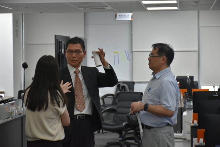 Dr. Wu Zong-Ping, Lu Jing-Chein and Deng Tzu-Jeng attended the "Taiwan-US Humanitarian Rescue Cooperation Expert Field Exchange Event" hosted by National Fire Agency
