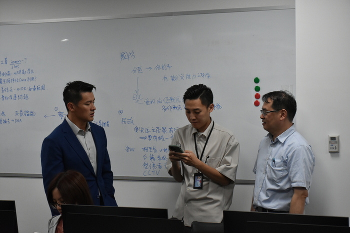 Dr. Wu Zong-Ping, Lu Jing-Chein and Deng Tzu-Jeng attended the "Taiwan-US Humanitarian Rescue Cooperation Expert Field Exchange Event" hosted by National Fire Agency