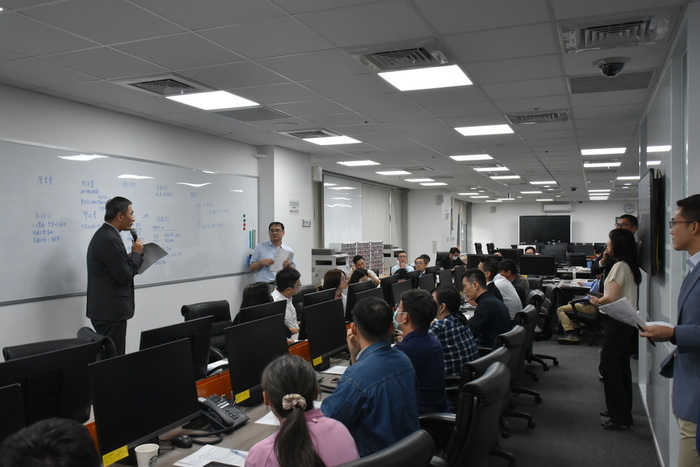 Dr. Wu Zong-Ping, Lu Jing-Chein and Deng Tzu-Jeng attended the "Taiwan-US Humanitarian Rescue Cooperation Expert Field Exchange Event" hosted by National Fire Agency