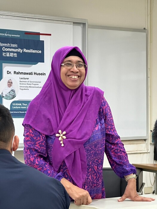 Keynote Lecture “Resilient Tourism Communities “presented by Dr. Rahmawati Husein from Indonesia